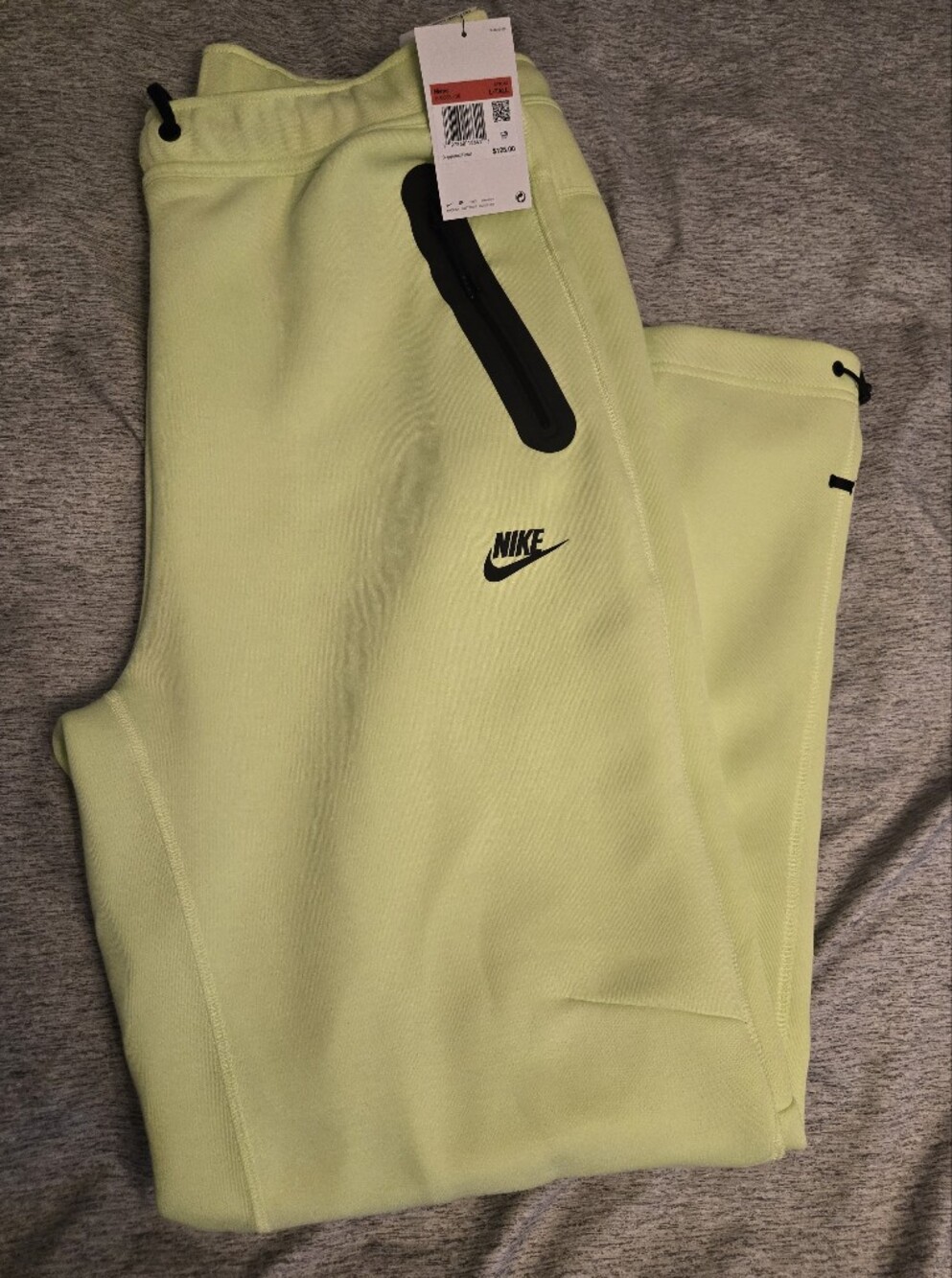 Nike Tech Fleece Open-Hem Pants Barely Volt Men's Large Tall NWT HJ6533-736